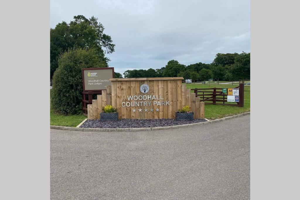 Casa Di Lusso Luxury Lodge Woodhall Spa Exterior photo